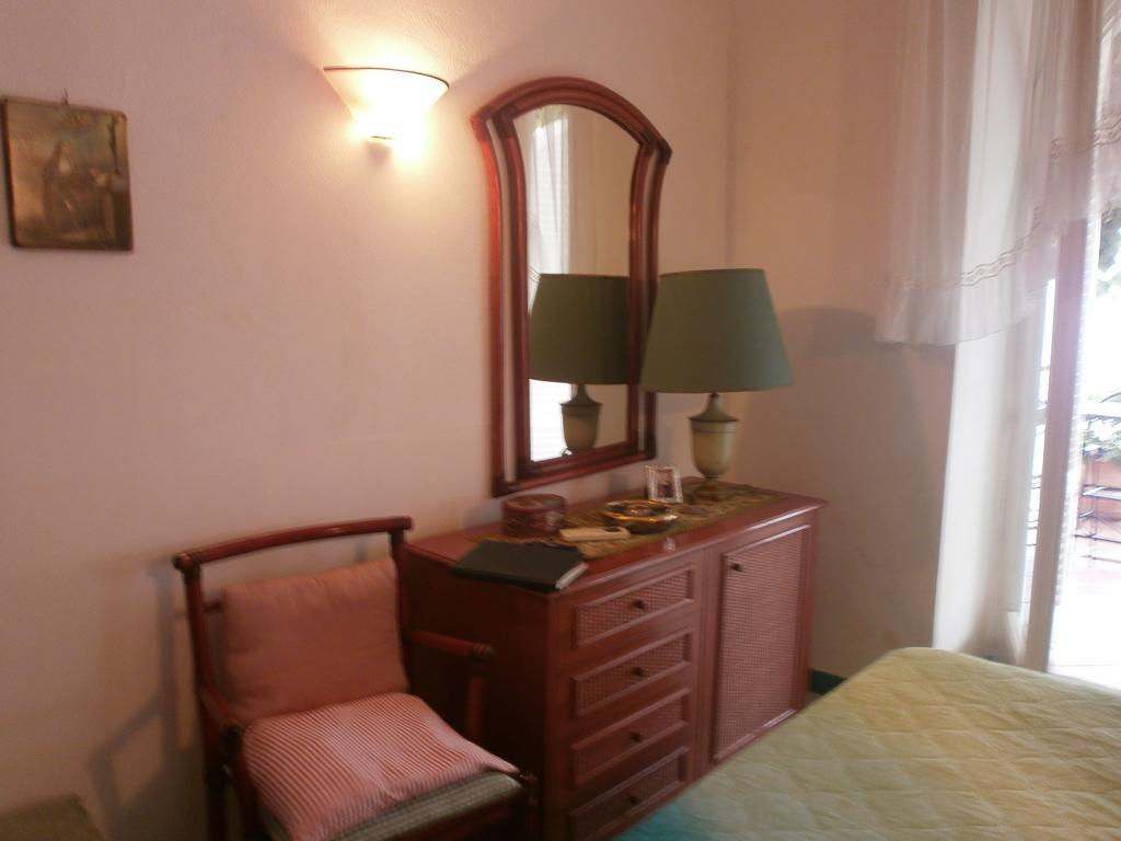 Appartamenti Da Giovanna Amalfi Habitación foto
